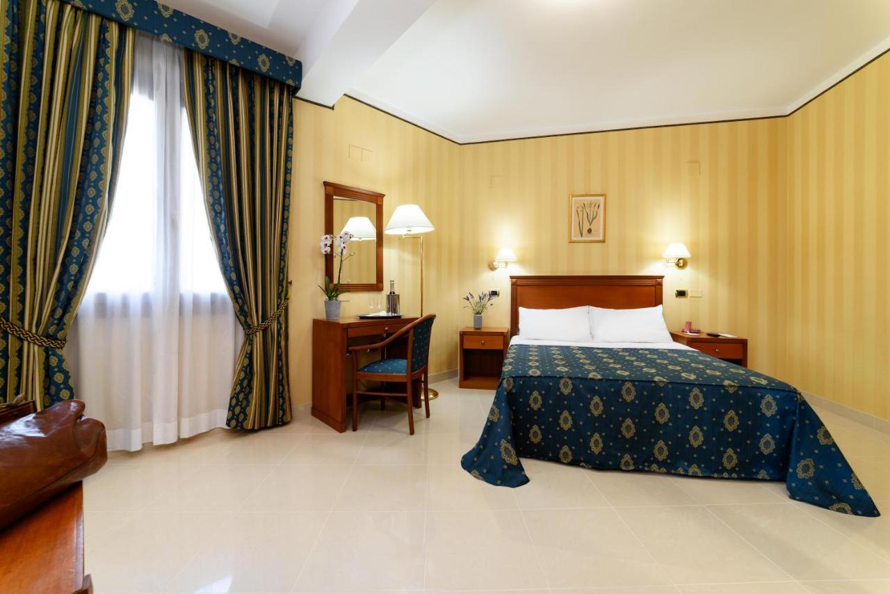 Hotel Hermitage Polla Extérieur photo