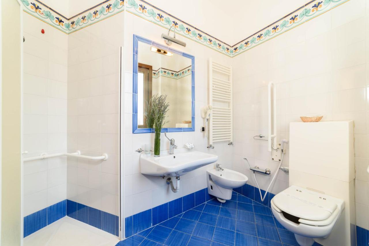 Hotel Hermitage Polla Extérieur photo