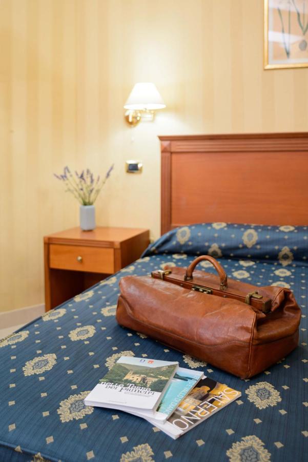 Hotel Hermitage Polla Extérieur photo
