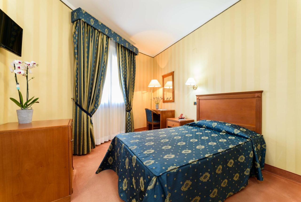 Hotel Hermitage Polla Extérieur photo