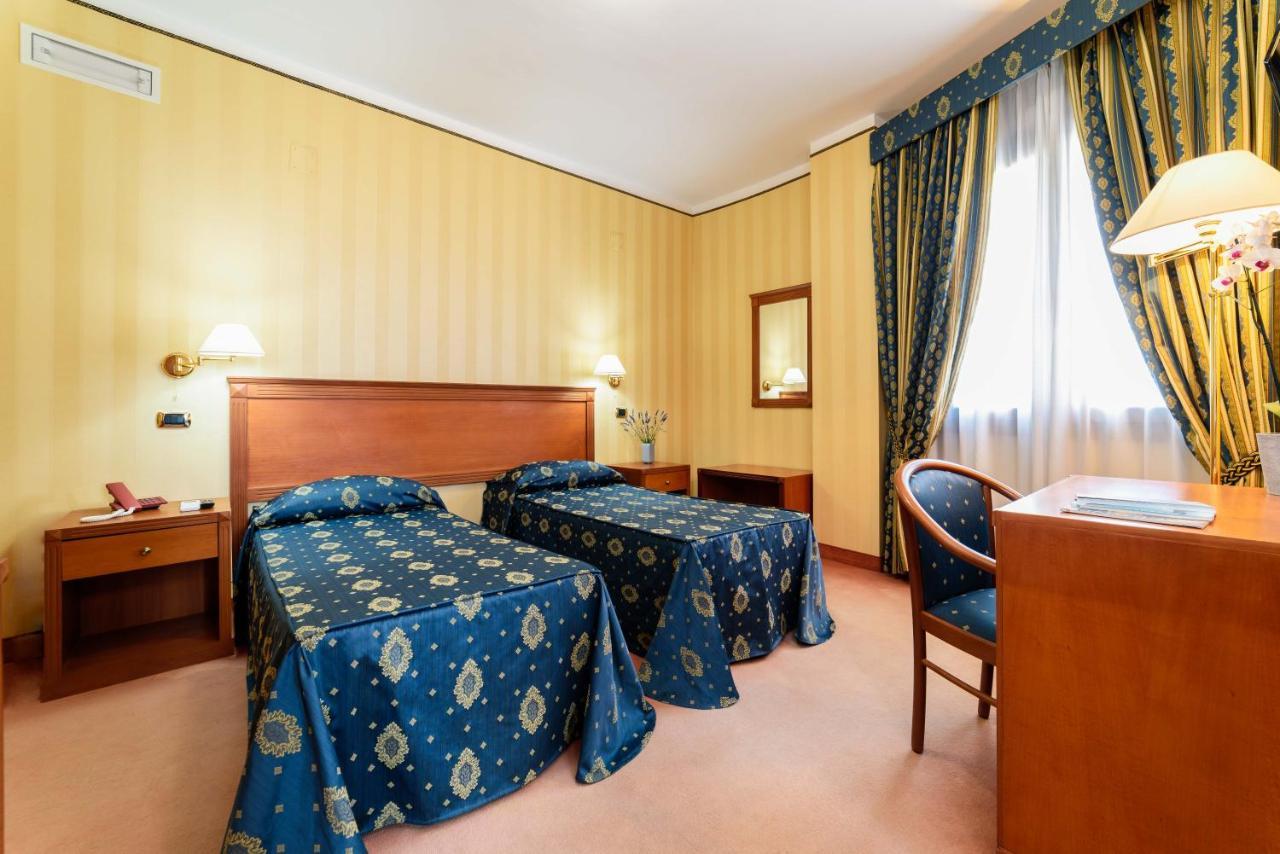 Hotel Hermitage Polla Extérieur photo