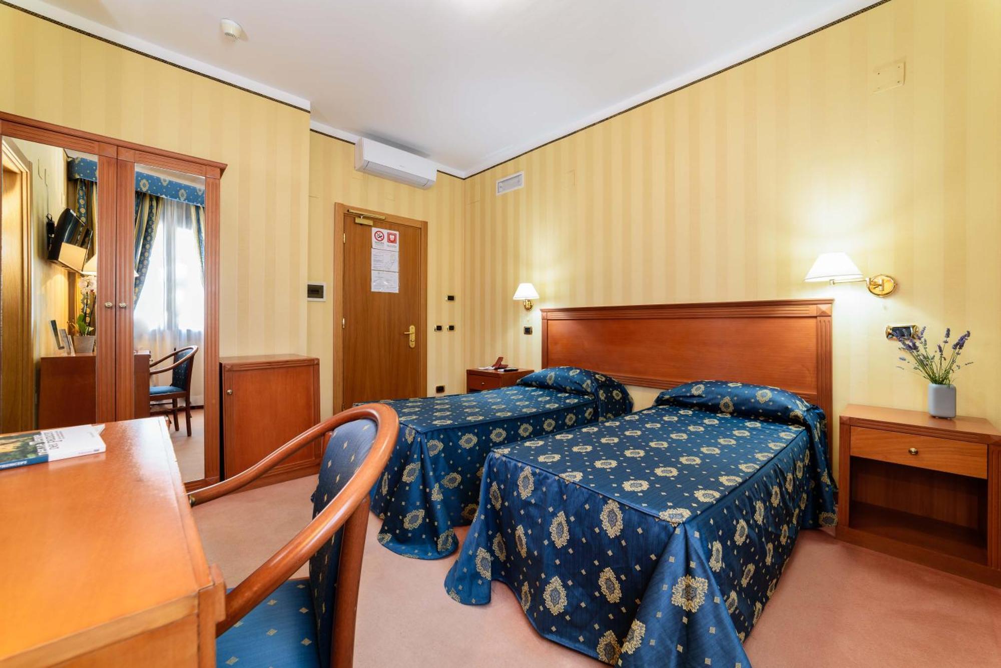 Hotel Hermitage Polla Chambre photo